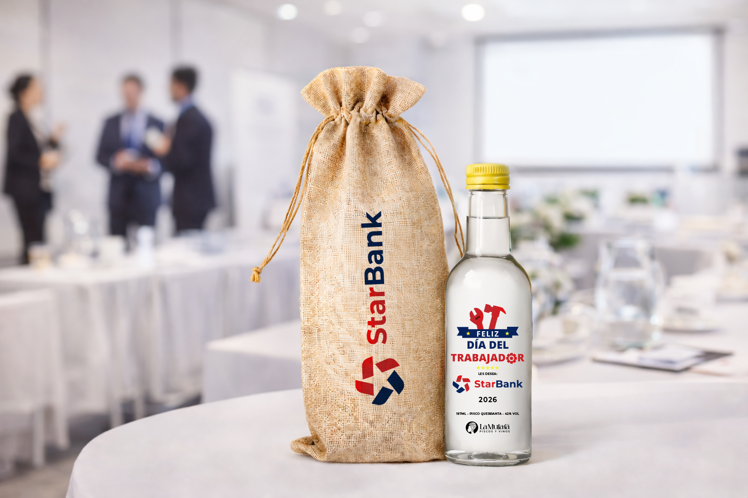 DIA-DEL-TRABAJADOR-EMPRESA-PLANTILLA-PARA-MOCKUP-DE-PISCO-187ML